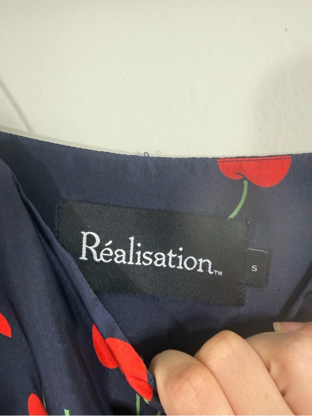 Réalisation Par Christy Mini Dress Wild Cherry 100% Silk Small - Picture 7 of 8